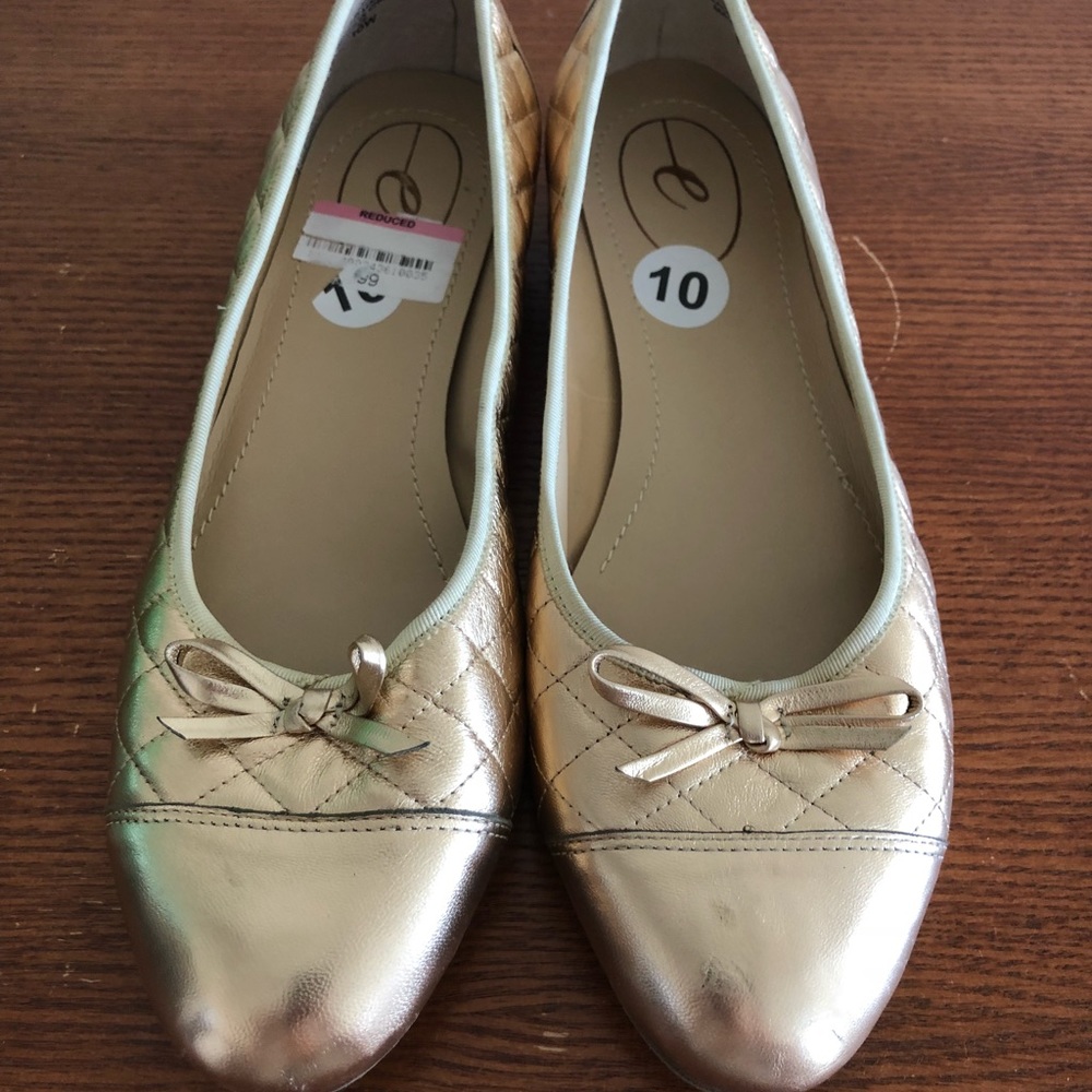 Easy Spirit Chanel quilted like gold leather flat
